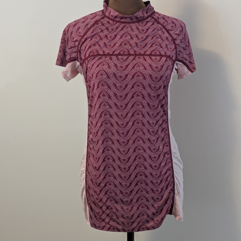 Patagonia Microswell Short Sleeve Rashguard Arrow Red Womens L (mislabeled) - Picture 3 of 8